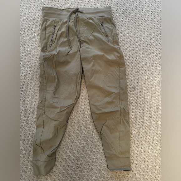 ATHLETA TREKKING NORTH JOGGERS - Picture 2 of 2